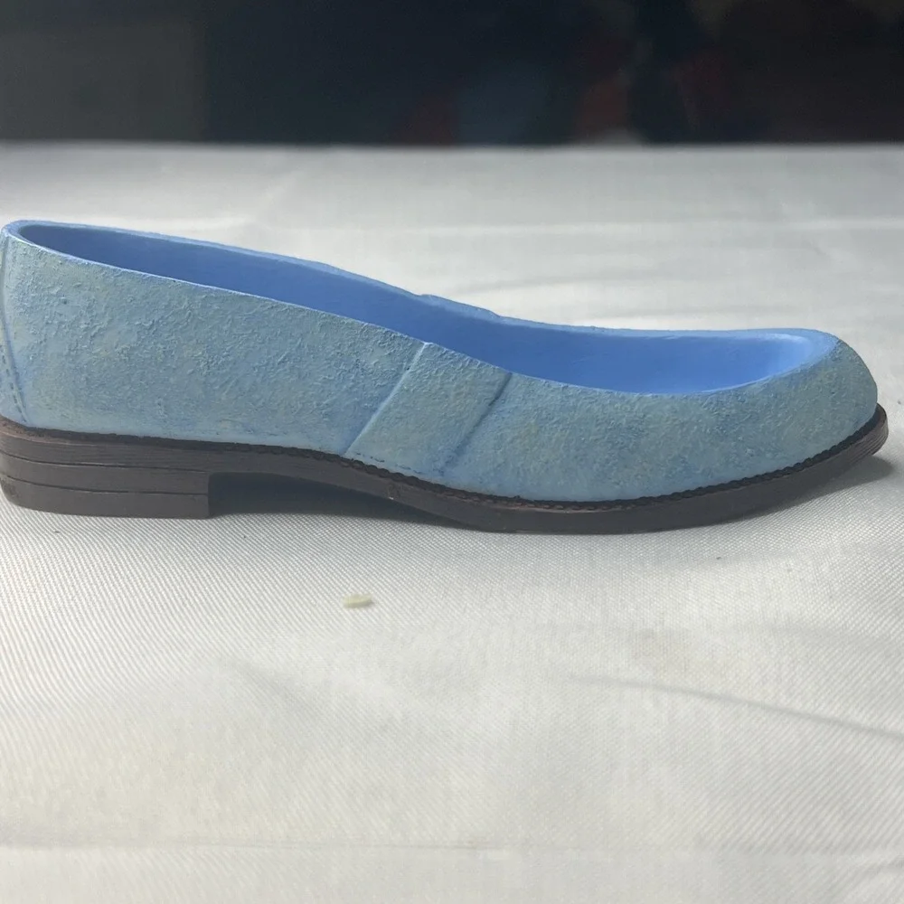 1997 Vandor Elvis Presley Blue Suede Shoe Replacement Base Bottom Only